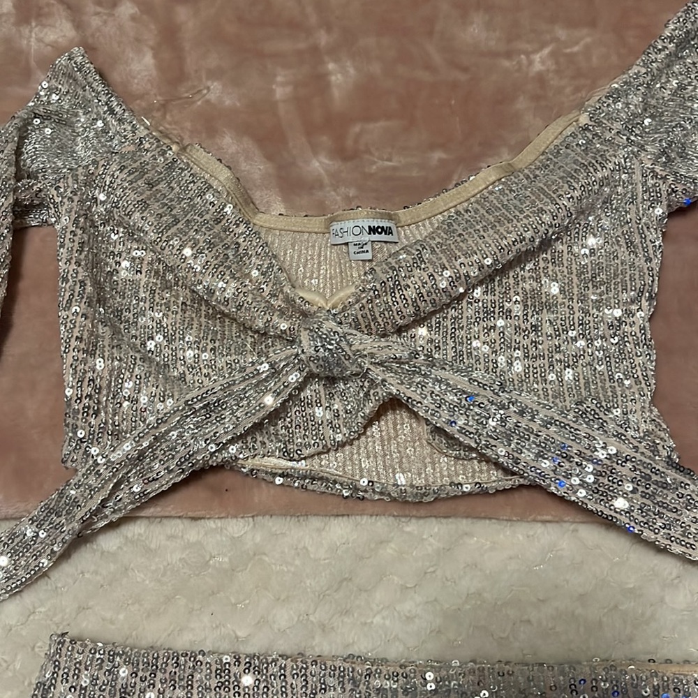 Two piece sequin set - Picture 3 of 3